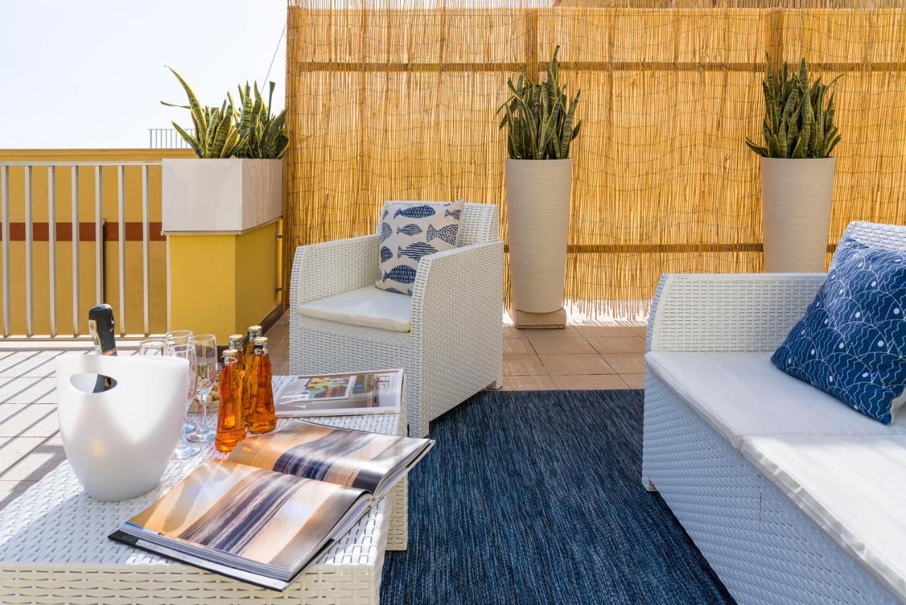 Acquaduci - Luxury Apartment Fronte Mare Pozzallo Exterior foto